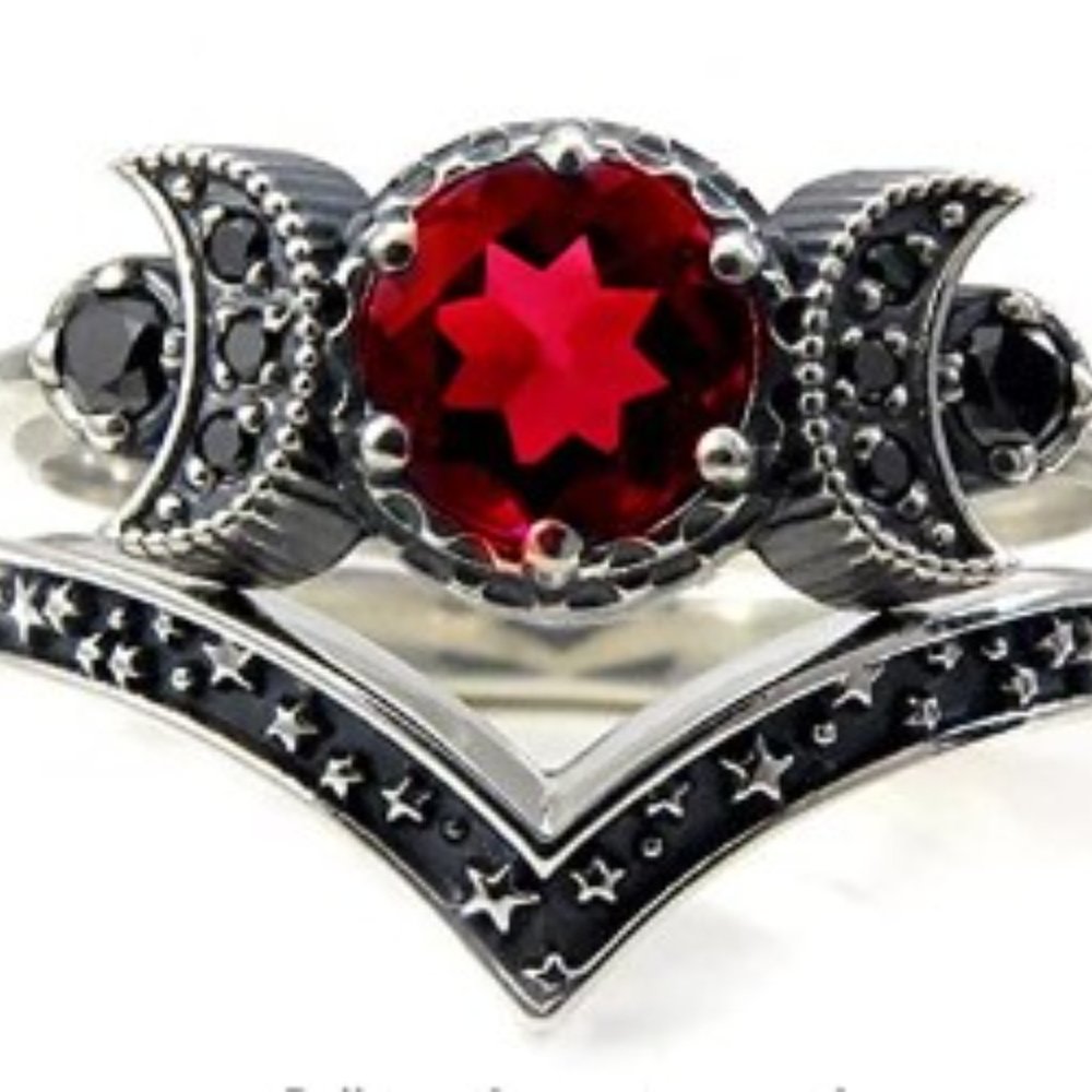 ❤️Red Amethyst 3 Moon Ring New